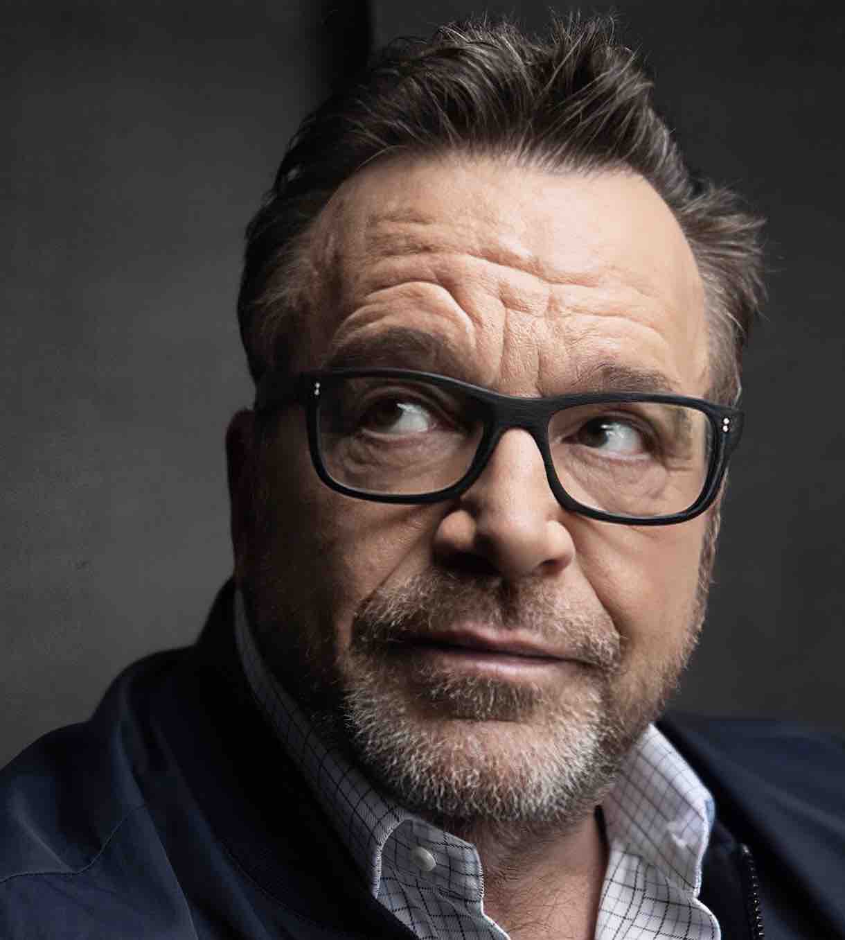 Governor’s Comedy Takes Over The Room At The Clubhouse: Tom Arnold